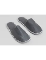 Classic Grey Felt Slippers, Closed - 30 cm (Unisex EU 40-44)