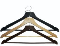 Kettenhotel Kleiderbügel Basic 44 cm, Walnuss, mit Steg & Rockeinkerbung