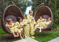 Limea Babybett Mahagoni – Kompaktes Hotel- & Kinderbett