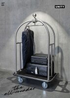 Kofferwagen BIRDCAGE ø 38 mm Silberfarbig glänzend mit rotem Teppich