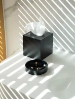 Baker Quadratischer Taschentuch Spender in schwarzem Marmor