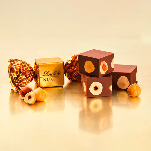 Lindt NUXOR Milk Chocolate 8 kg - 590 pcs