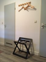 Compact Wooden Luggage Rack with Backrest and Nylon Straps white