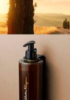 Ferragamo "Bianco Di Carrara" Hair Conditioner mit versiegelter Pumpe, 380 ml